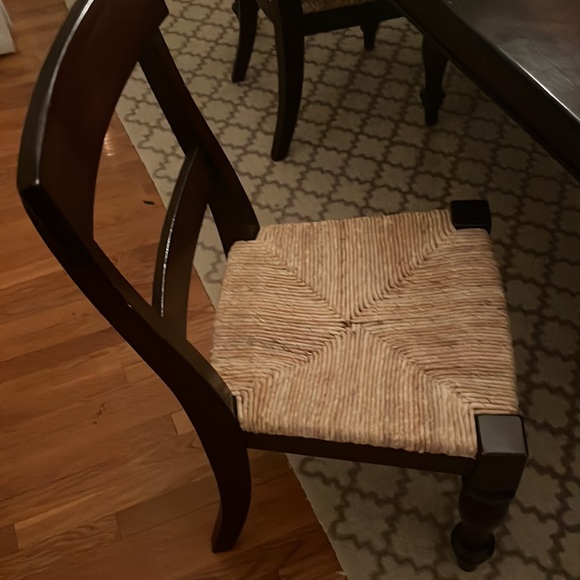 Pottery barn set. Comes with dinner table, 6 chairs, and china/ wine cabinet - Picture 3 of 3